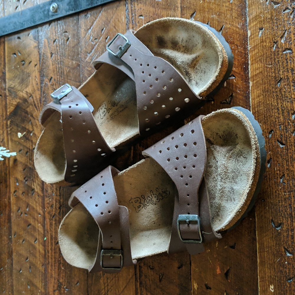 Birkis by Birkenstock brown